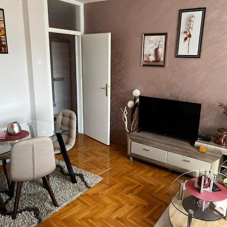 Appartamento Apartman As Kraljevo Esterno foto